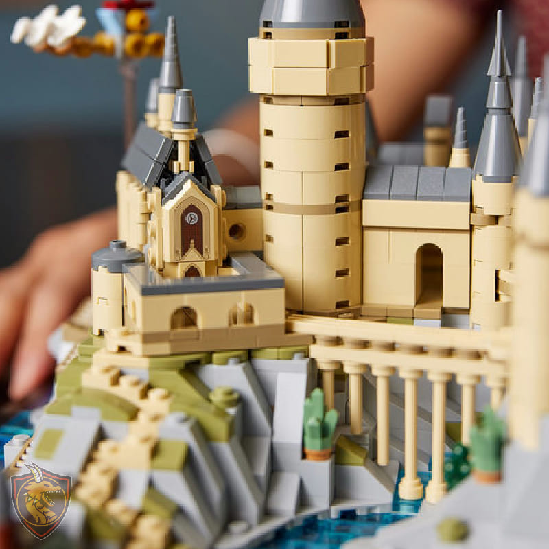 Lego Castelo e Terrenos de Hogwarts