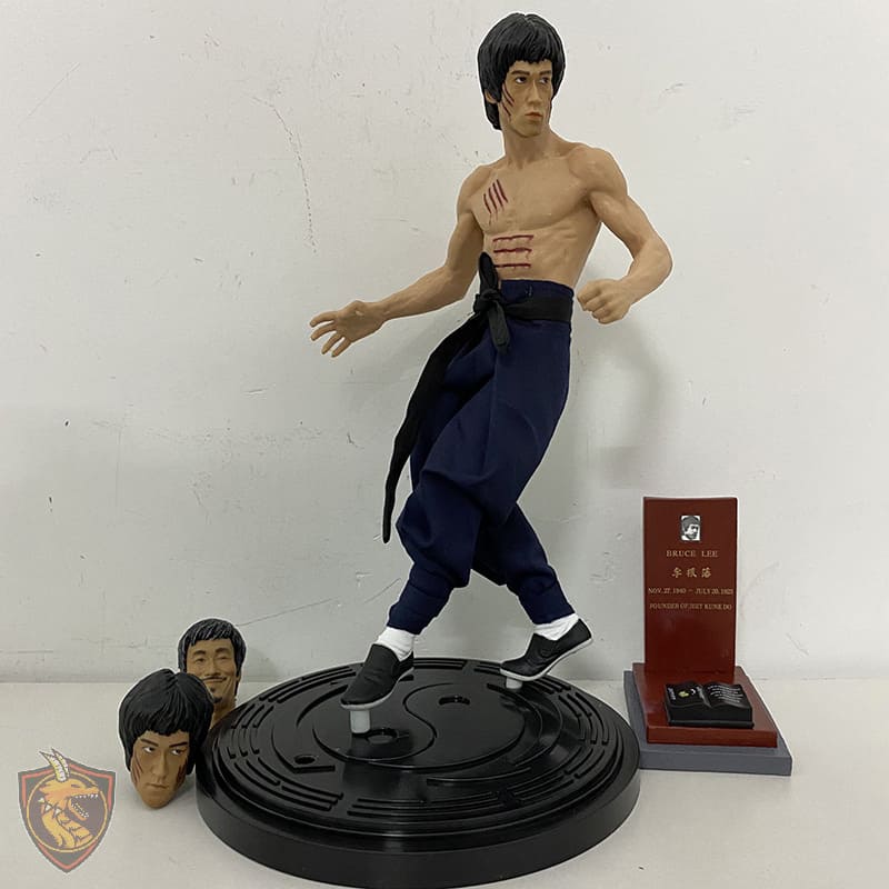 Action Figure Bruce Lee em Operação Dragão