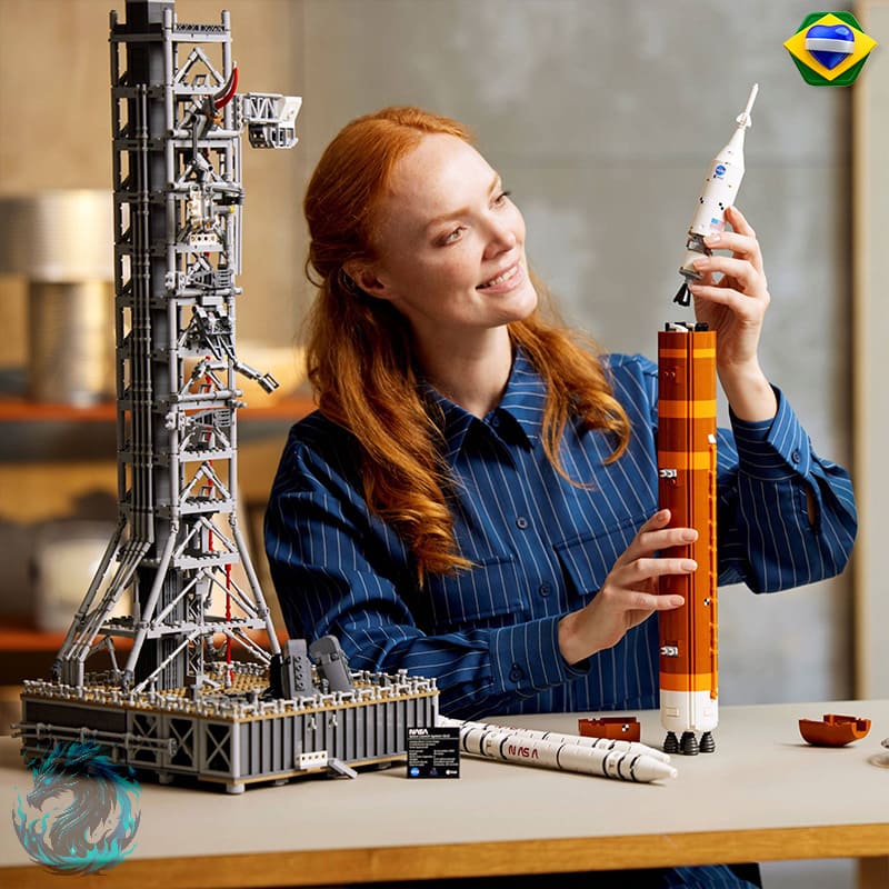 Lego Icons - Sistema de Lançamento Espacial Artemis da NASA