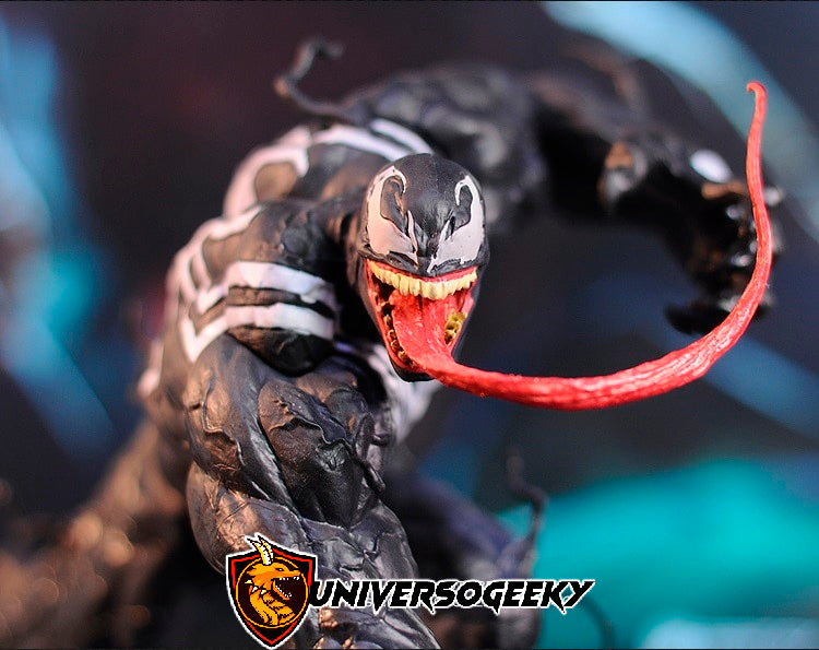 Action Figure Venom