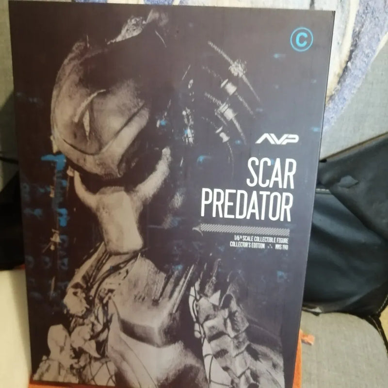 Action Figure Predator Clássico