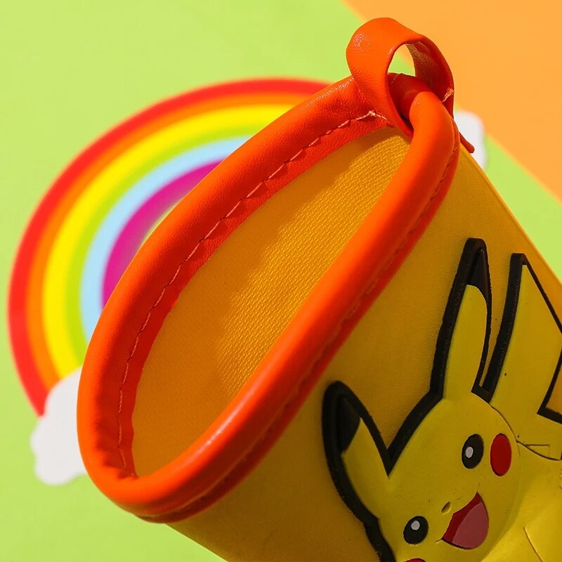 Botinha de Chuva Pikachu