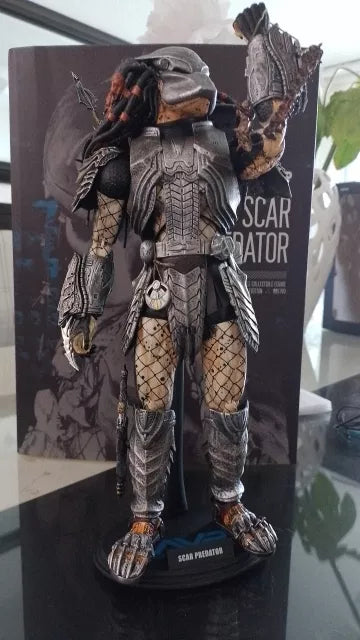 Action Figure Predator Clássico