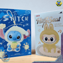 Boneco Stitch Labubu Eat Something Before Sleep Caixa Surpresa Boneco Pelúcia e Vinil*