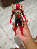 Boneco Homem Aranha Com Garras 16cm Vingadores Colecionável